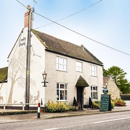 The Half Moon Inn And Country Lodge 约维尔 外观 照片