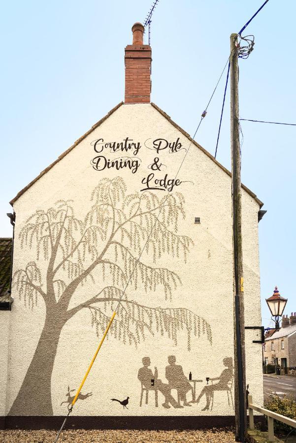 The Half Moon Inn And Country Lodge 约维尔 外观 照片